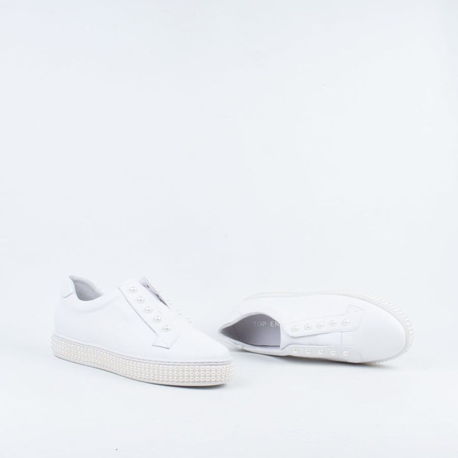 Women Top End Slip On | Quempo Sneaker White/Pearls