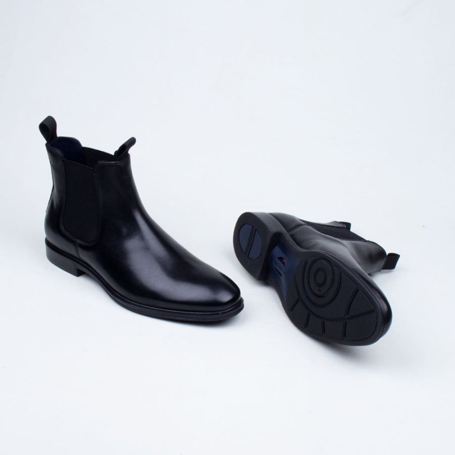 Men Julius Marlow Slip On | Longreach Chelsea Boot