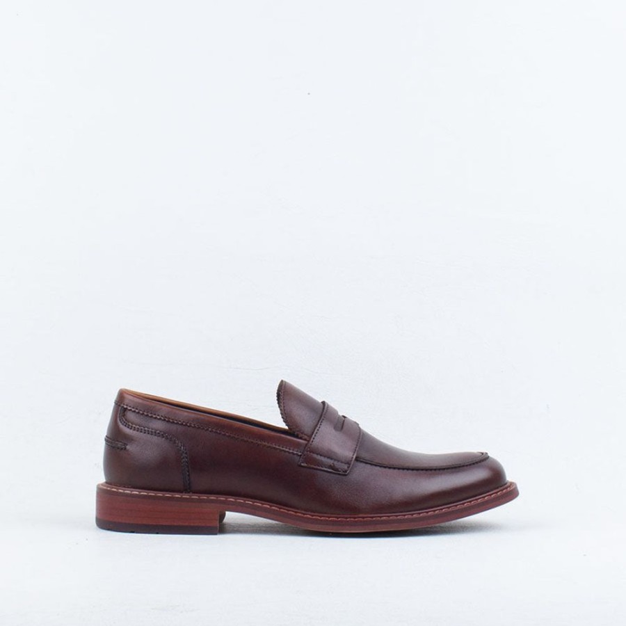 Men Julius Marlow Dress Shoes | Chaotic Loafer