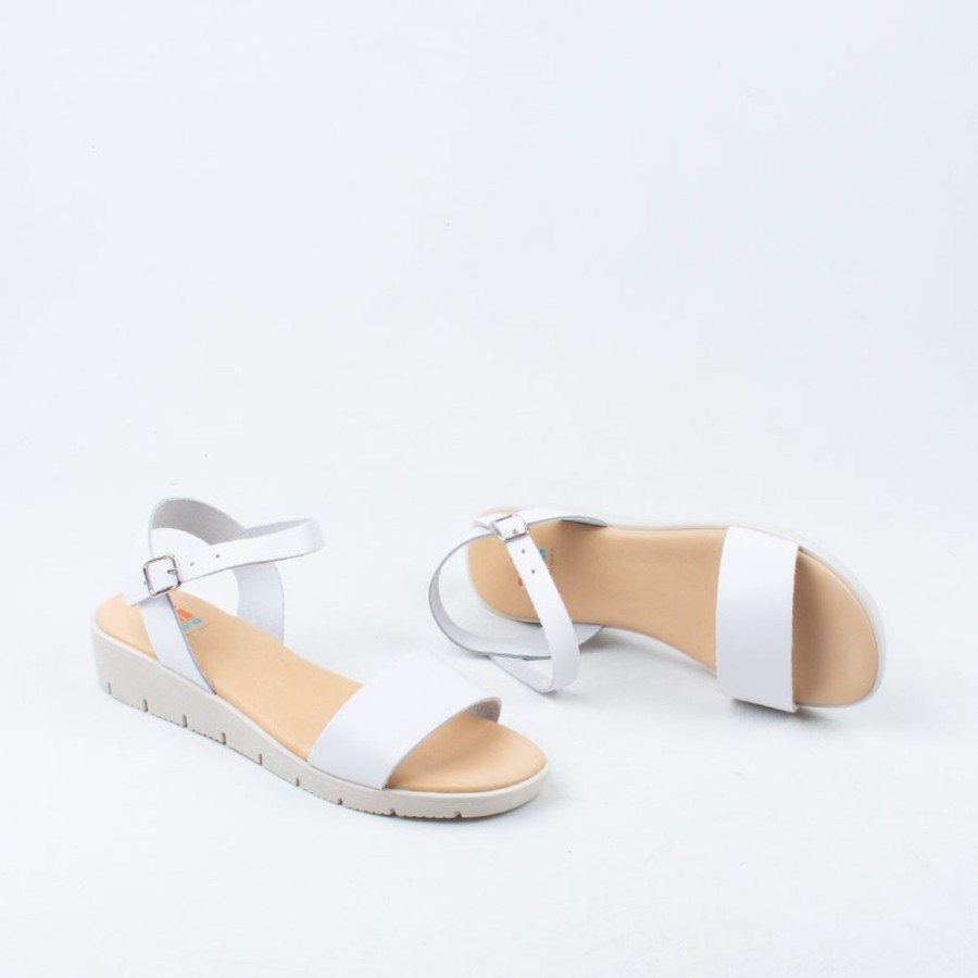 Women Nu x Neo - Spain Flat | Aisha Sandal