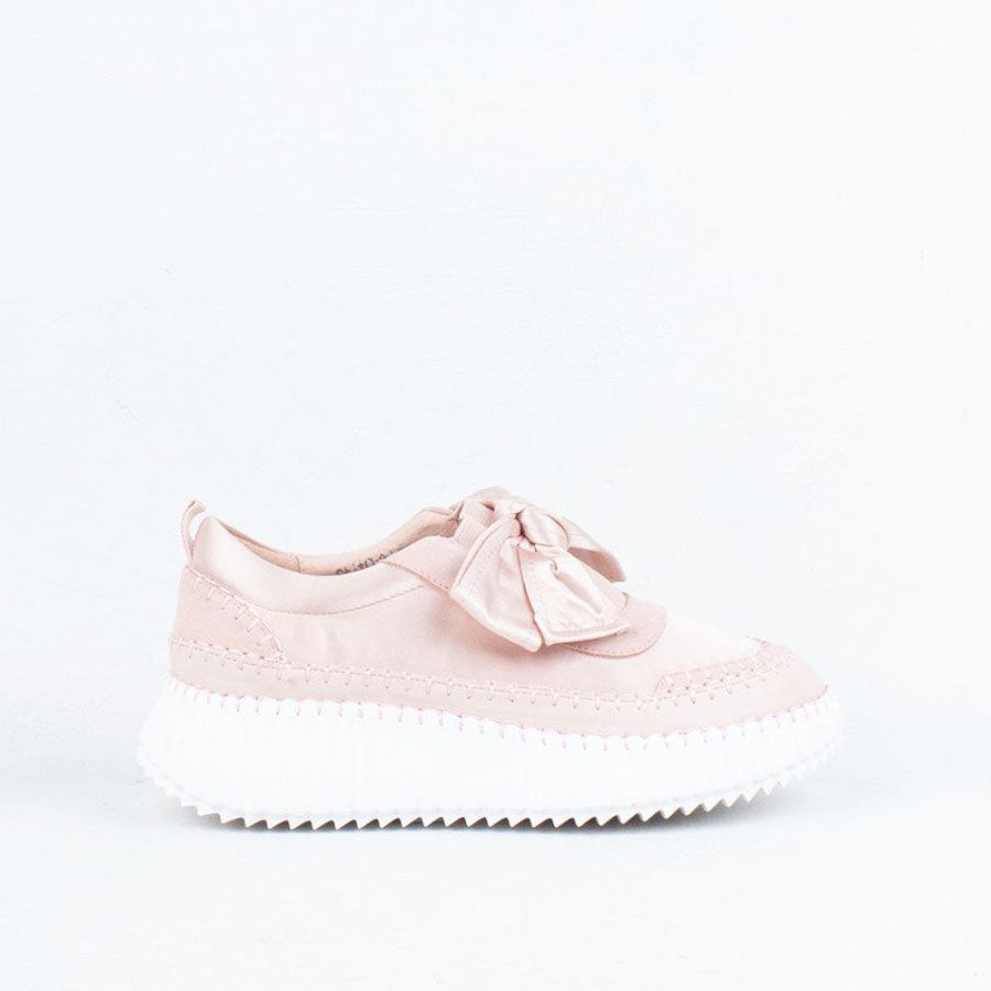 Women Minx Lace Up | Stitched Bow Sneaker