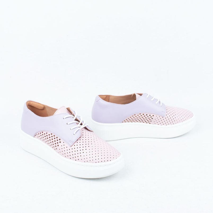 Women Rollie Lace Up | Derby City Punch