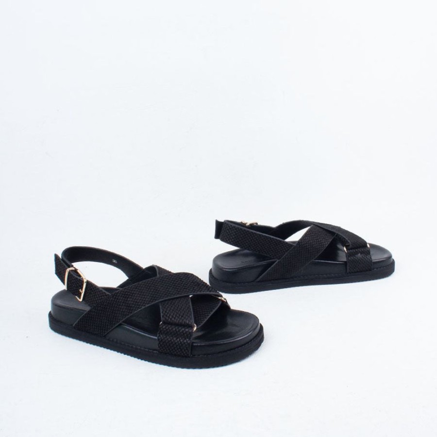 Women Ernest Wyler Flat | Roca Sandal