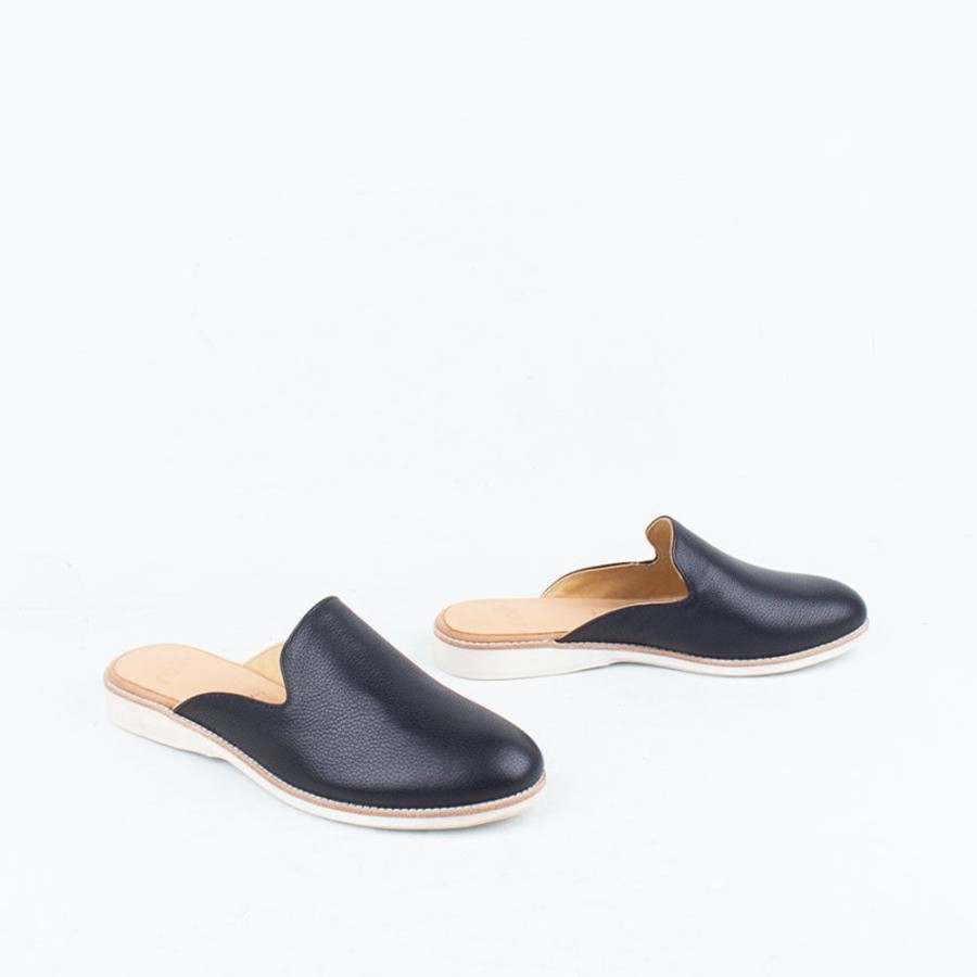 Women Rollie Flat | Derby Mule Slide Black