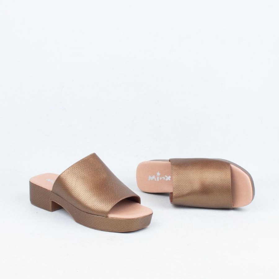 Women Minx Wedges | On The Go Slide