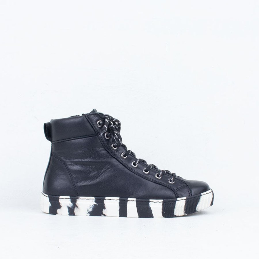 Women Rilassare Lace Up | Tammie Boot Black