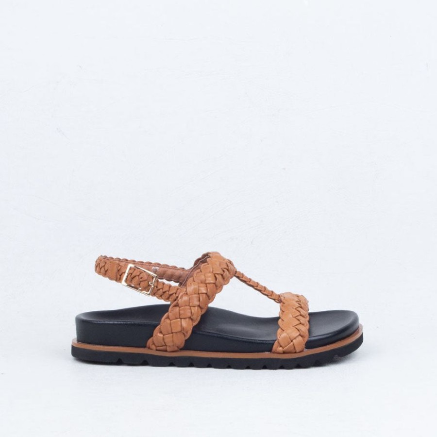 Women Ernest Wyler Flat | Omega Sandal