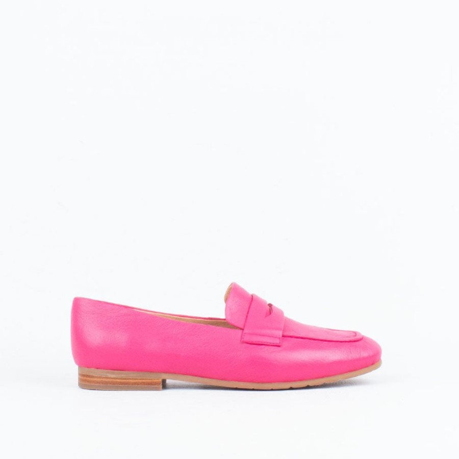 Women Top End Loafers | Milica Loafer