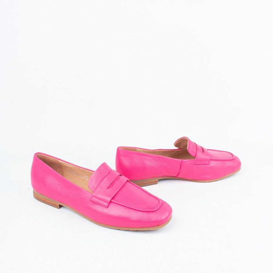 Women Top End Loafers | Milica Loafer