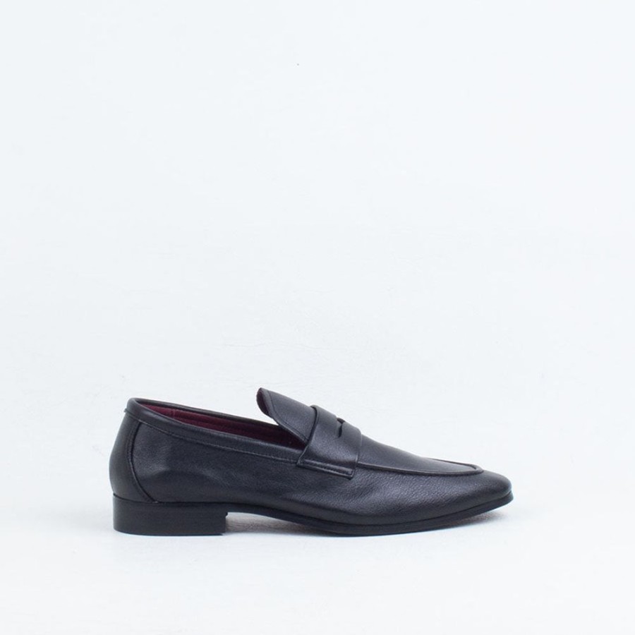 Men Julius Marlow Dress Shoes | Lax Loafer Black